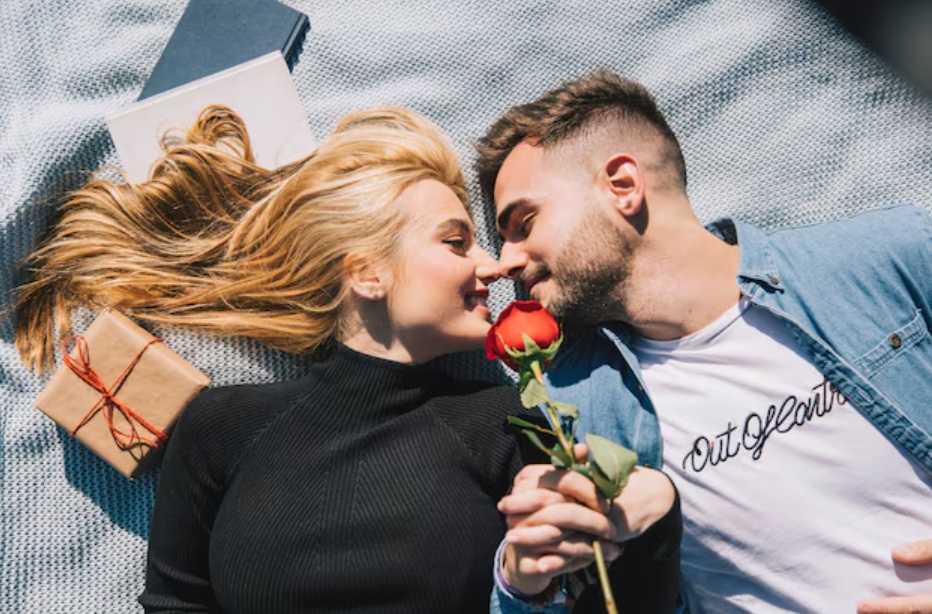 Girlfriend Love Vashikaran Solution in Dubai by Astro Saloni